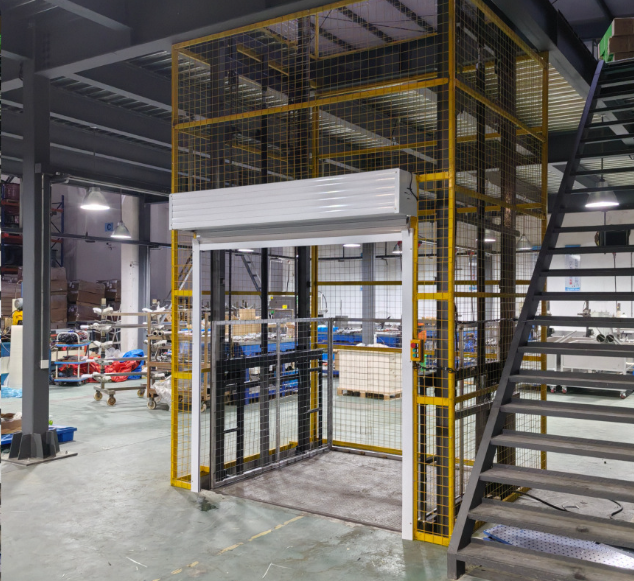 遂川食品厂物料提升